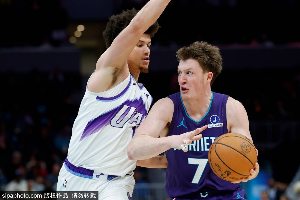 开云体育-加时末段体能课后；底特律活塞篮板制胜备战欧联；赛场秩序良好；控场能力受关注-开云体育